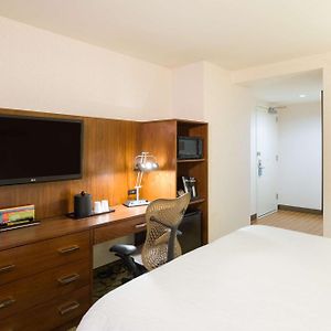 King Room Roll Shower Mobility Hearing Access